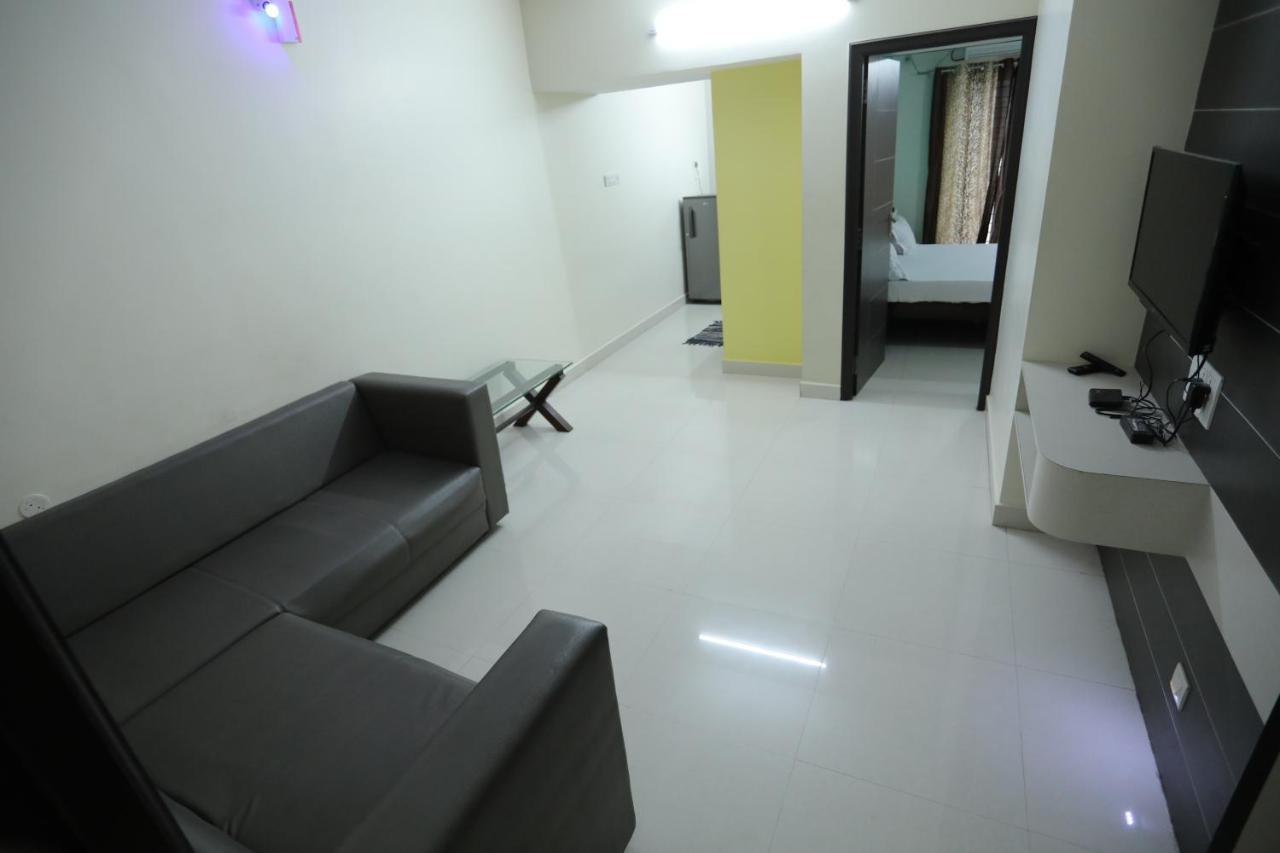 Hotel Moonlight Residency Tiruchirappalli Exterior foto